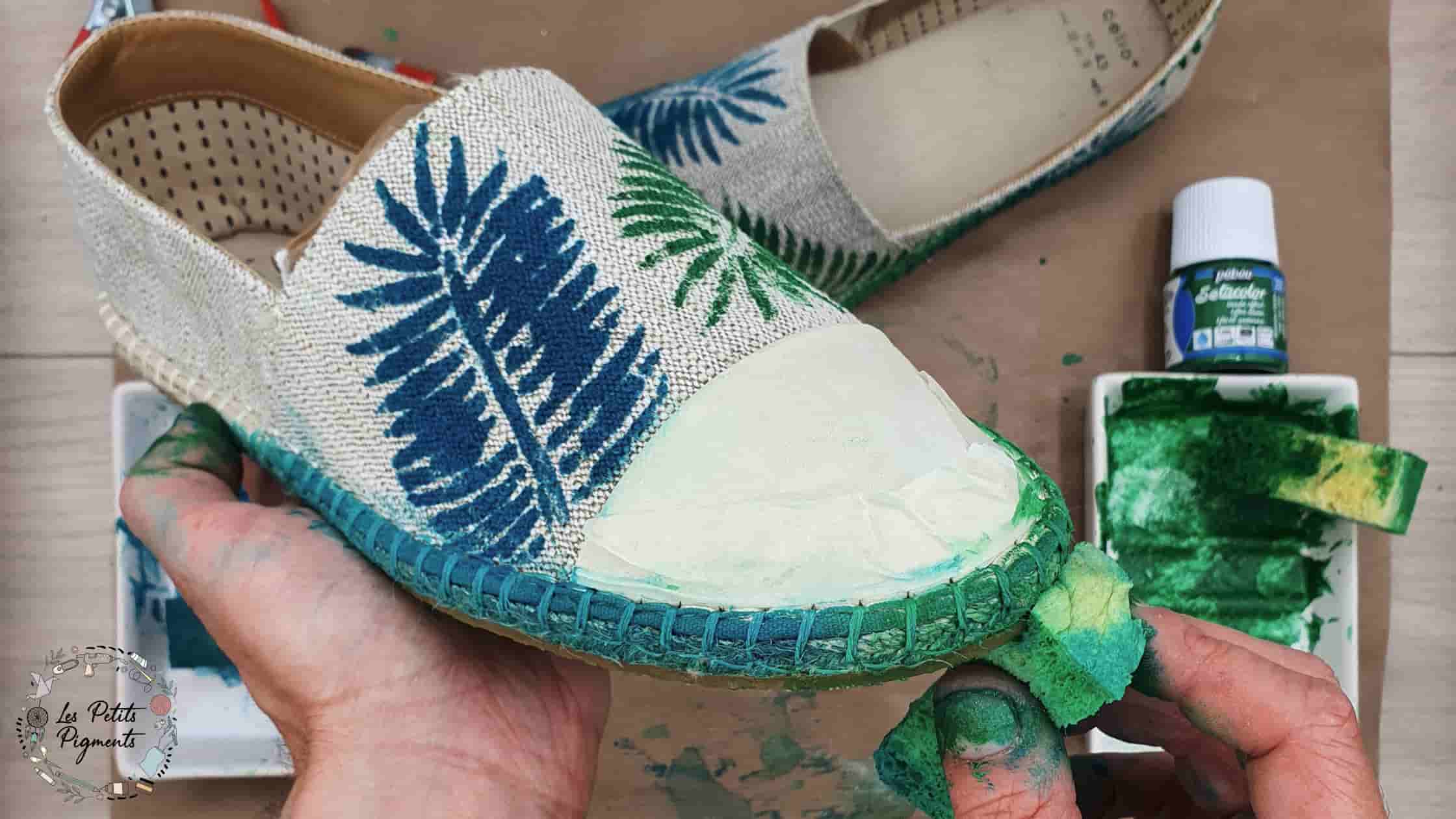 Personnaliser ses chaussures : notre DIY coloré ! 
